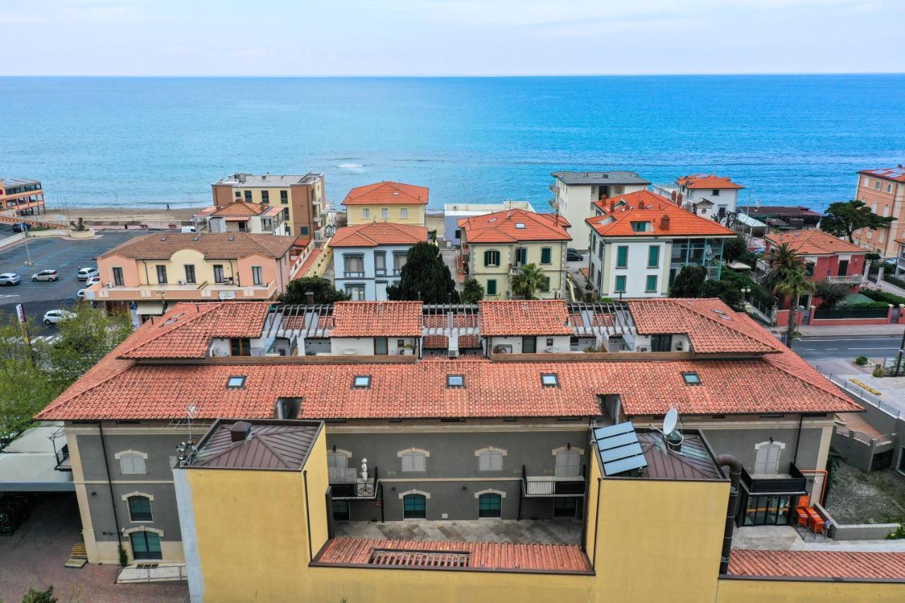 Casa Aurea Tre Posti Letto A 30 Metri Dal Mare Daire San Vincenzo Dış mekan fotoğraf